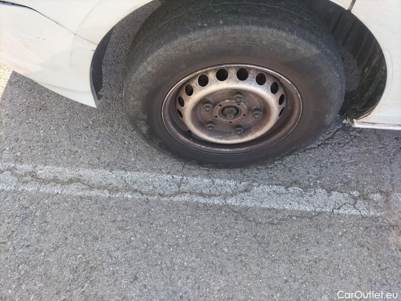  Ford  Transit  Custom Furgón 280 L1 Trend TDCi 105CV MT6 E6dT #20