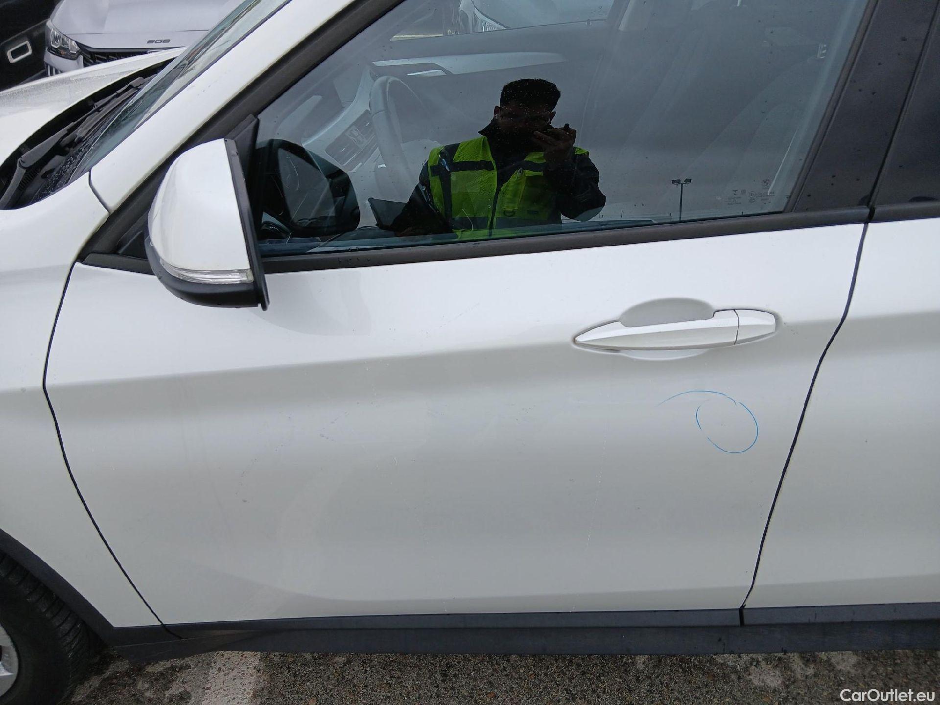  Bmw  X1 BMW  / 2019 / 5P / todoterreno sDrive18dA Corporate (AC4) #8