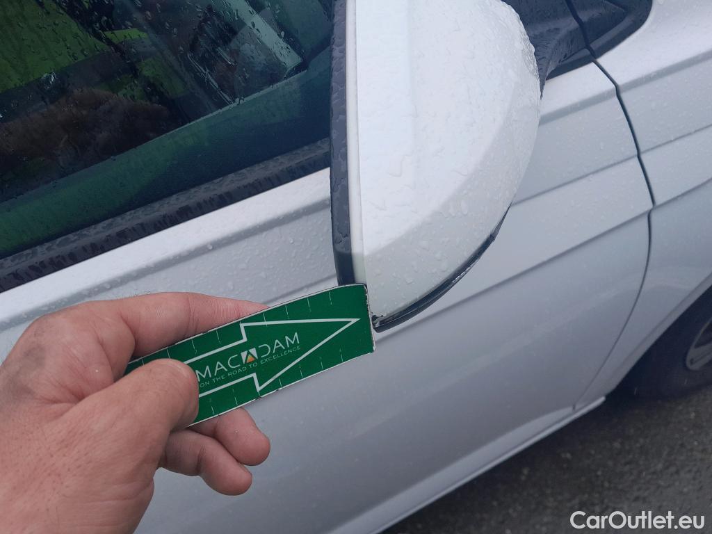  Volkswagen  Polo VOLKSWAGEN  / 2017 / 5P / berlina con portón Advance 1.0 TSI 70kW (95CV) #26