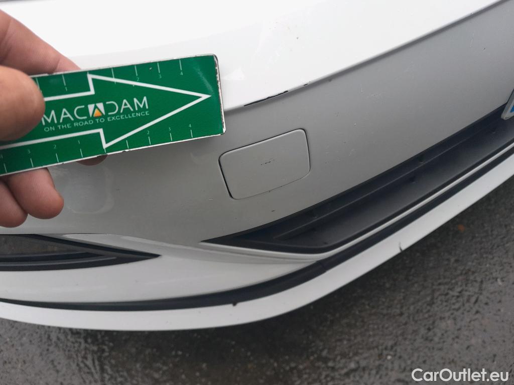  Volkswagen  Polo VOLKSWAGEN  / 2017 / 5P / berlina con portón Advance 1.0 TSI 70kW (95CV) #24