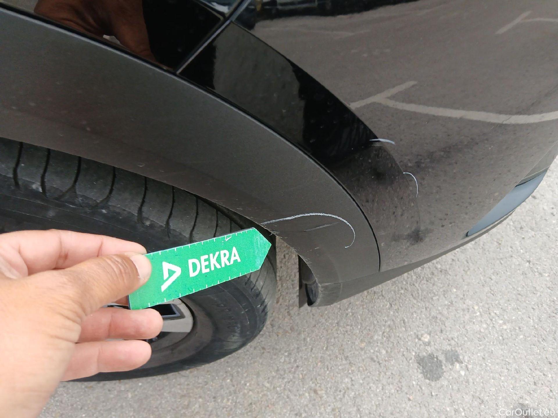  Opel  Mokka OPEL  / 2020 / 5P / todoterreno 1.2 T 96kW (130 CV) Business Elegance #31