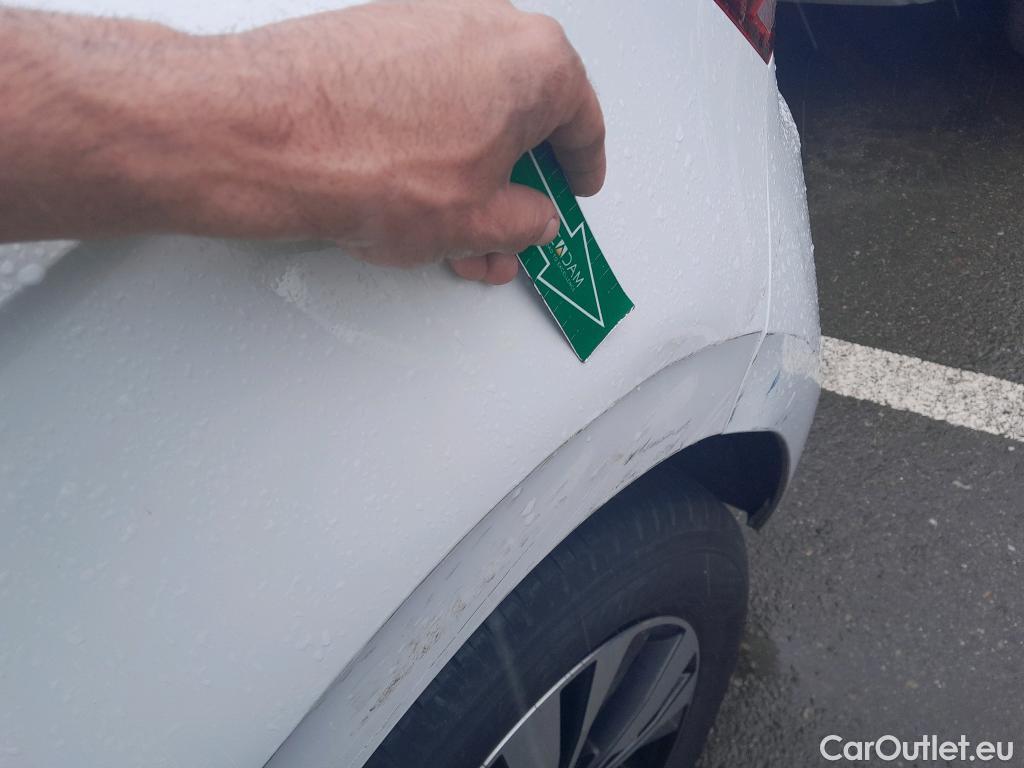  Volkswagen  Polo VOLKSWAGEN  / 2017 / 5P / berlina con portón Advance 1.0 TSI 70kW (95CV) #8