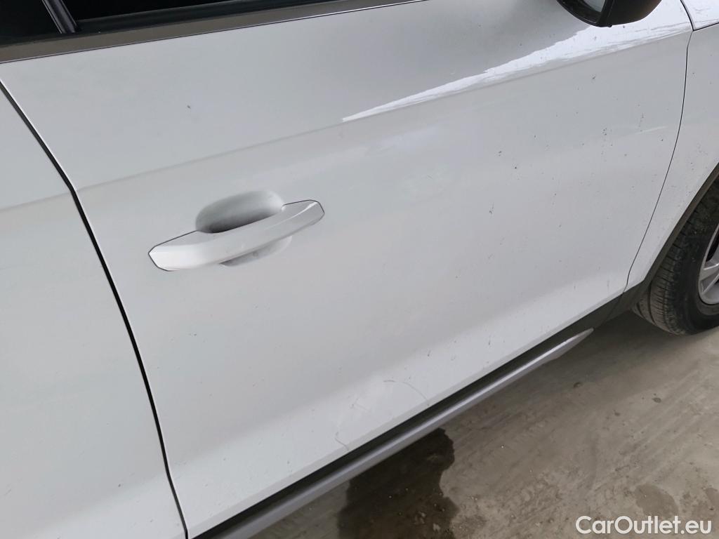  Audi  Q5 AUDI  / 2020 / 5P / todoterreno Advanced 35 TDI 120kW S tronic (AC4) #9