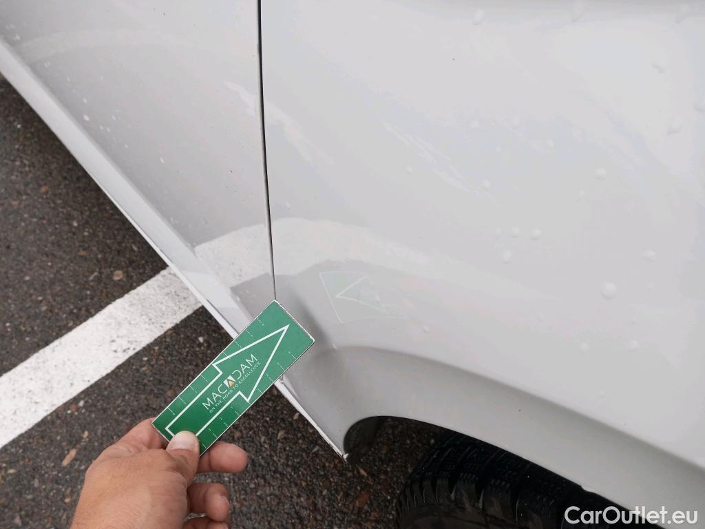  Volkswagen  Polo VOLKSWAGEN  / 2017 / 5P / berlina con portón Advance 1.0 TSI 70kW (95CV) #13