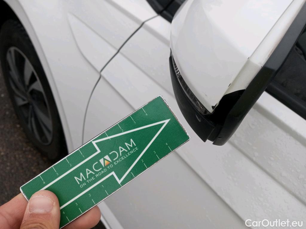  Volkswagen  Polo VOLKSWAGEN  / 2017 / 5P / berlina con portón Advance 1.0 TSI 70kW (95CV) #3