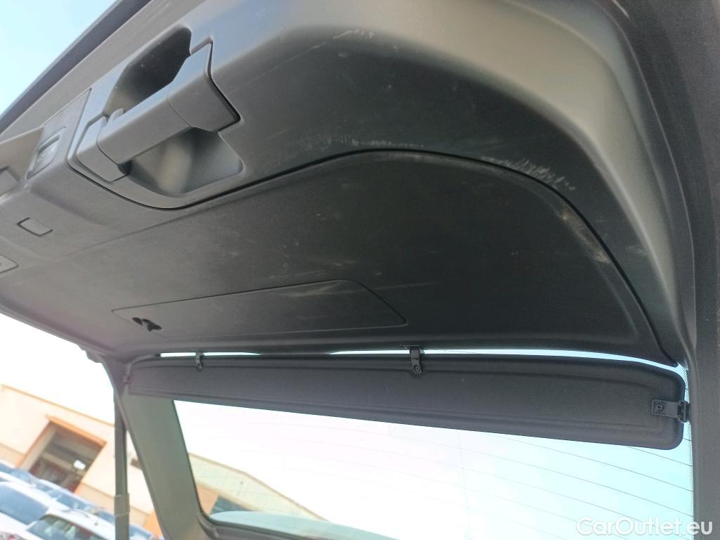  Volvo  XC60 VOLVO  / 2017 / 5P / todoterreno 2.0 T6 AWD Recharge R-Design Exp Auto #15