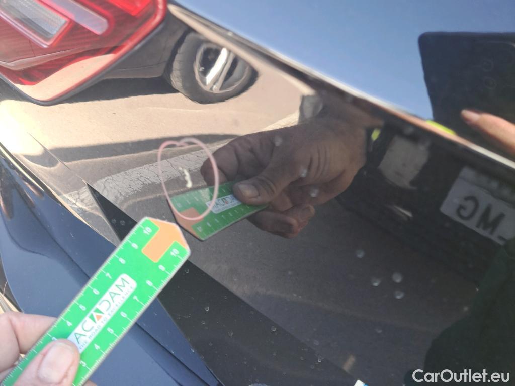  Volkswagen  Tiguan  Life 2.0 TDI 150CV AT7 E6d #8