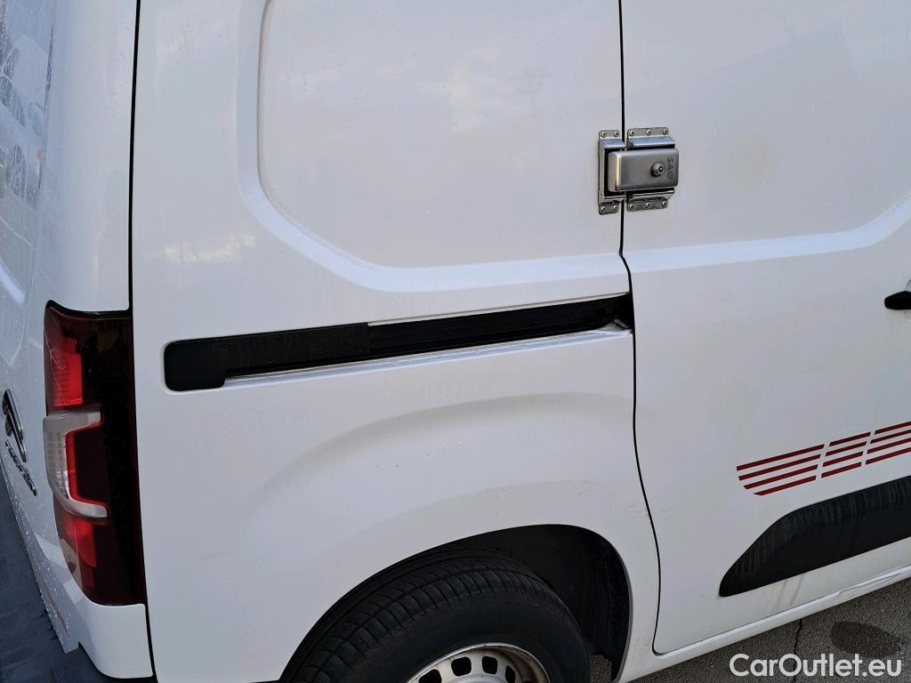  Citroen  Berlingo CITROEN  / 2018 / 4P / furgón derivado de turismo Talla M BlueHDi 100 #5