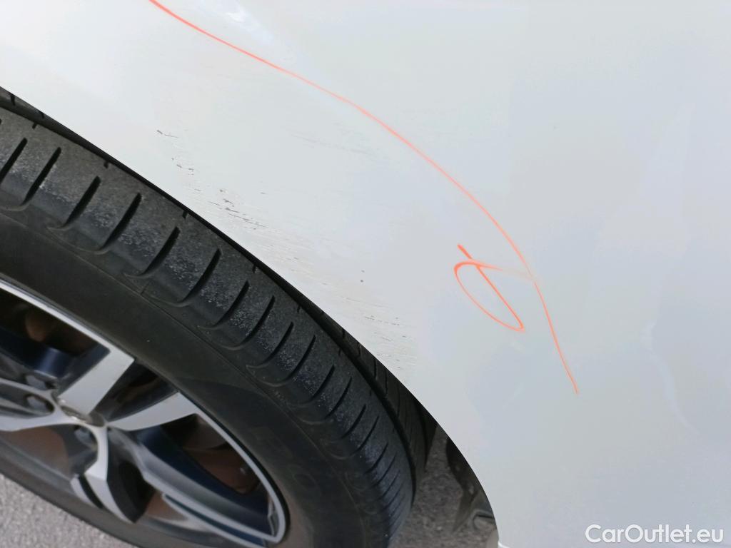  Volvo  XC60 VOLVO  / 2017 / 5P / todoterreno 2.0 T6 AWD Recharge R-Design Exp Auto #10