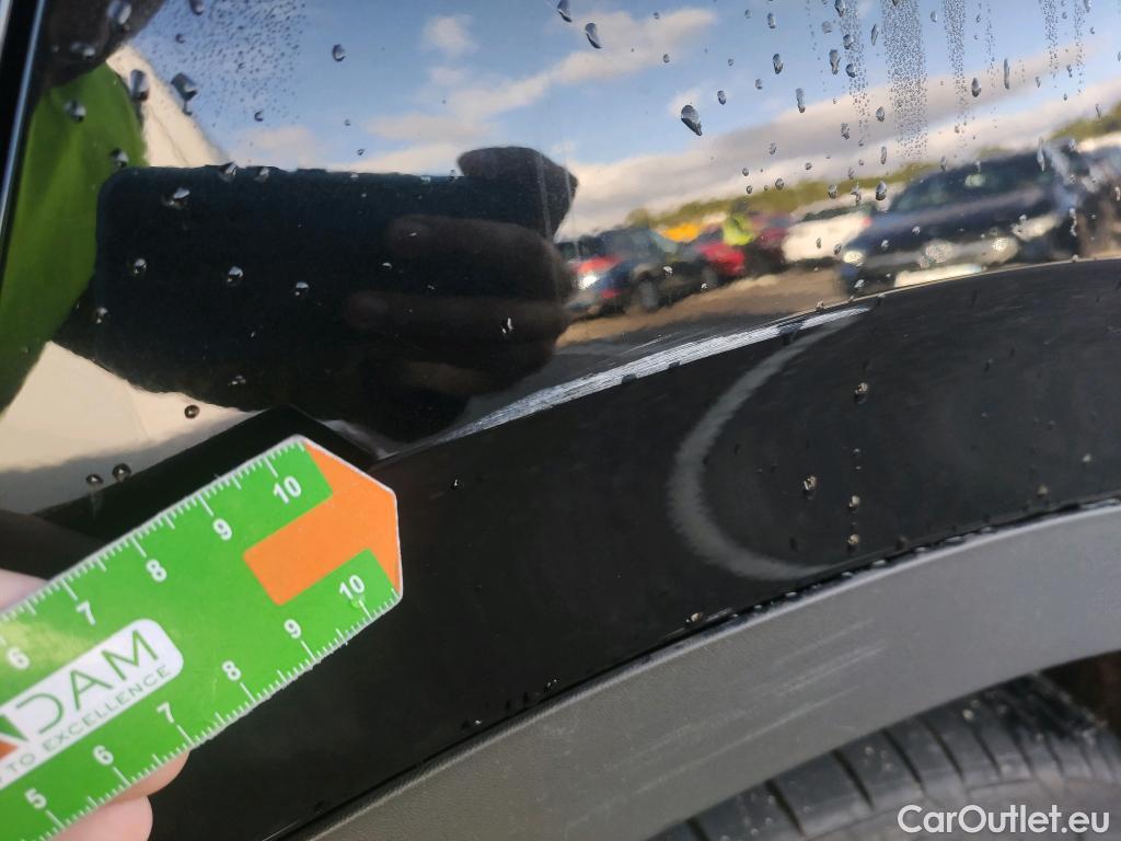  Volkswagen  ID.4  128 kW Pro 77kWh #18