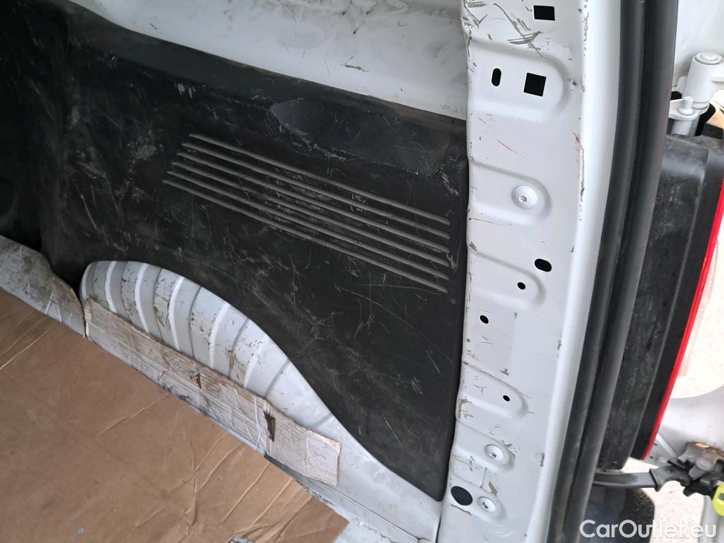  Citroen  Berlingo CITROEN  / 2018 / 4P / furgón derivado de turismo Talla M BlueHDi 100 #3