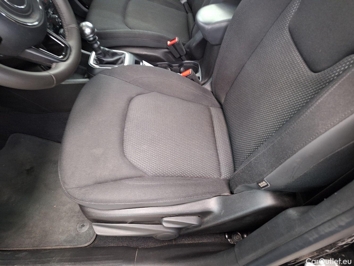  Jeep  Patriot Jeep, Renegade FL'18, Jeep Renegade 1.0 T3 120 4x2 MTX Black Star 5d #16