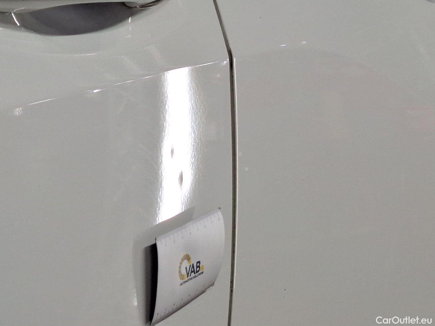  Peugeot  208 Peugeot,  '19, Peugeot  1.5 BlueHDi 100 MAN6 S&S Active 5d #12