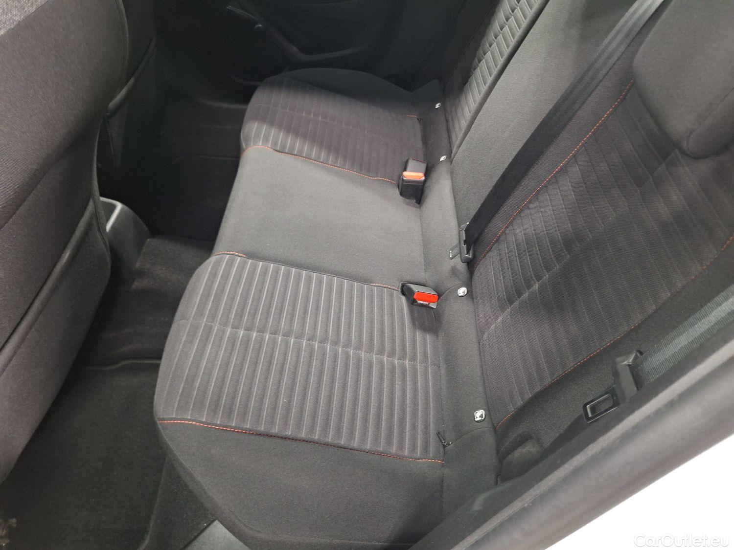  Peugeot  208 Peugeot,  '19, Peugeot  1.5 BlueHDi 100 MAN6 S&S Active 5d #15