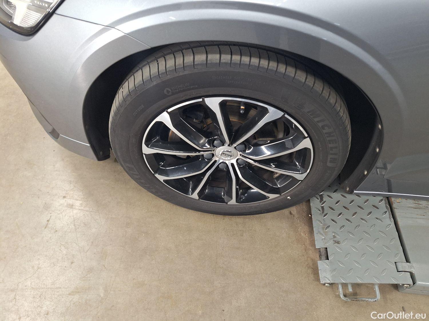  Volvo  V60 Volvo,  '18, Volvo  D3 Geartronic Momentum Pro 5d #17