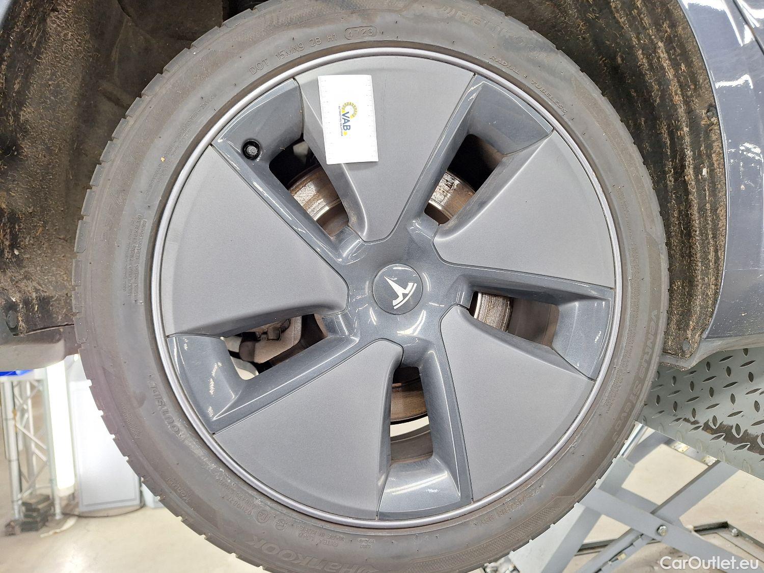  Tesla  Model 3 Tesla,  '18 BEV, Tesla  Long-Range Dual Motor AWD 4d #14