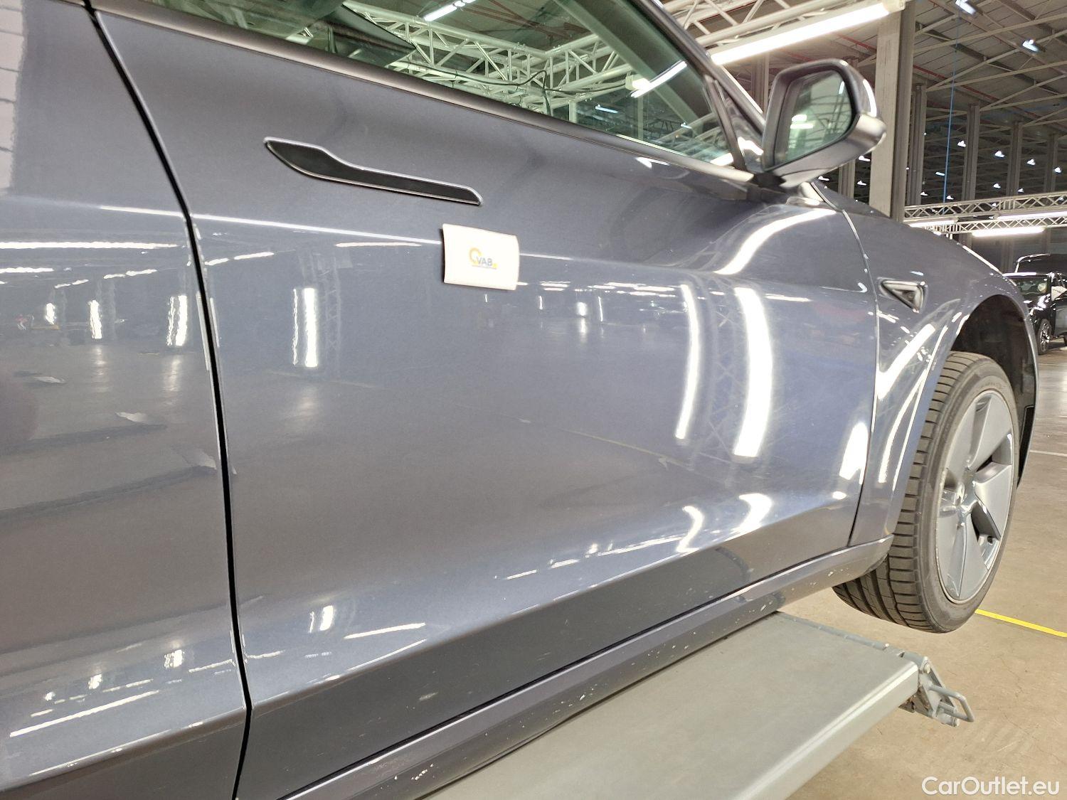  Tesla  Model 3 Tesla,  '18 BEV, Tesla  Long-Range Dual Motor AWD 4d #33