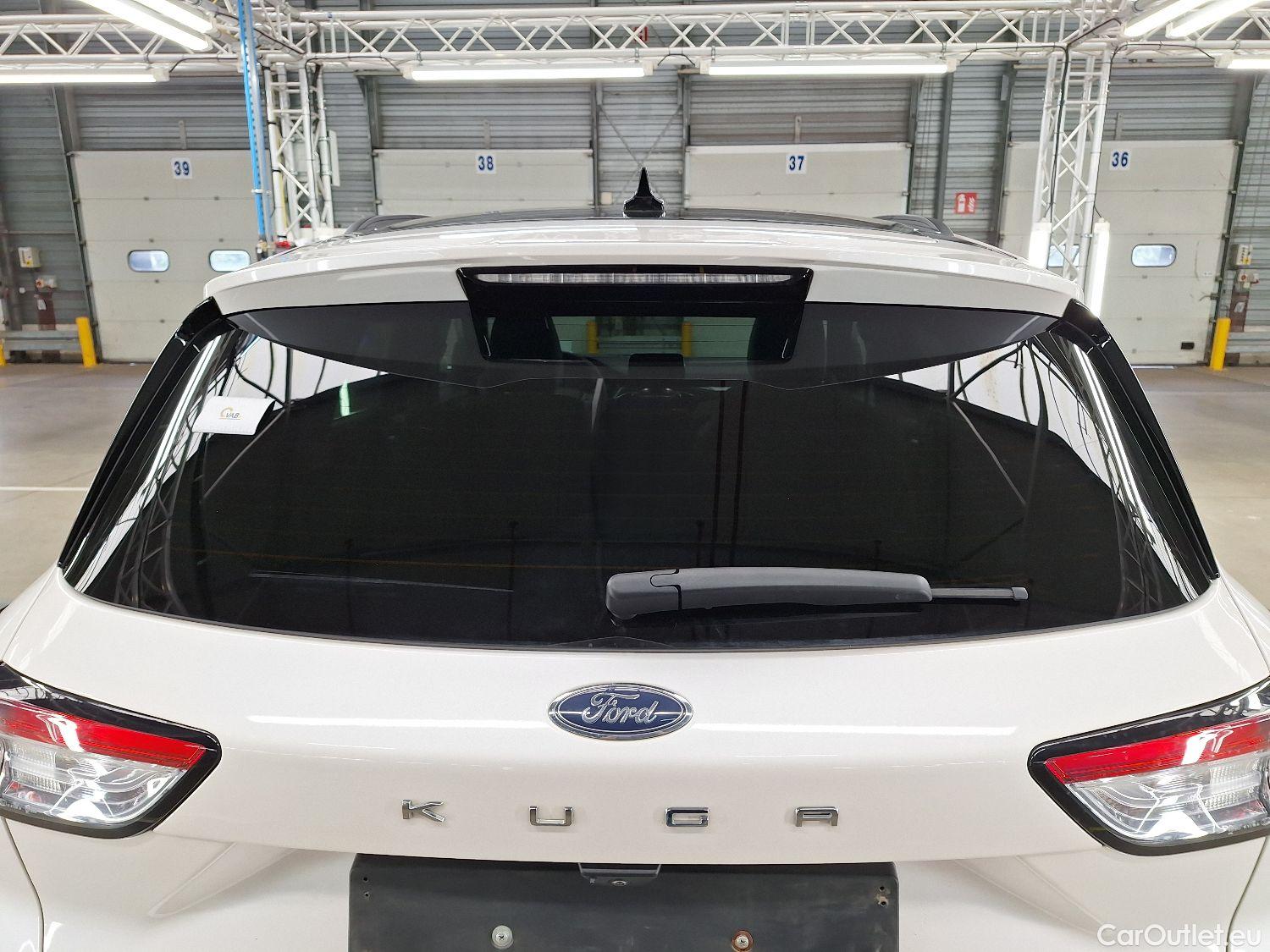  Ford  Kuga Ford,  '19, Ford  2.5i PHEV Aut. 165kW ST-Line X 5d #1