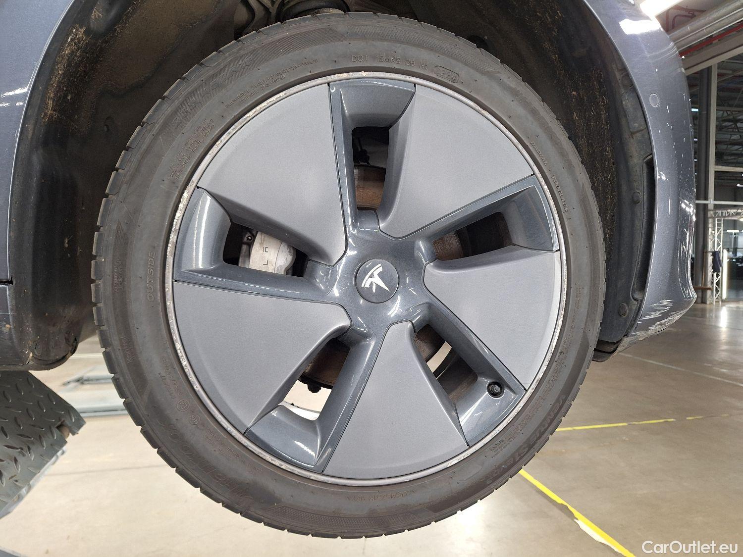  Tesla  Model 3 Tesla,  '18 BEV, Tesla  Long-Range Dual Motor AWD 4d #7