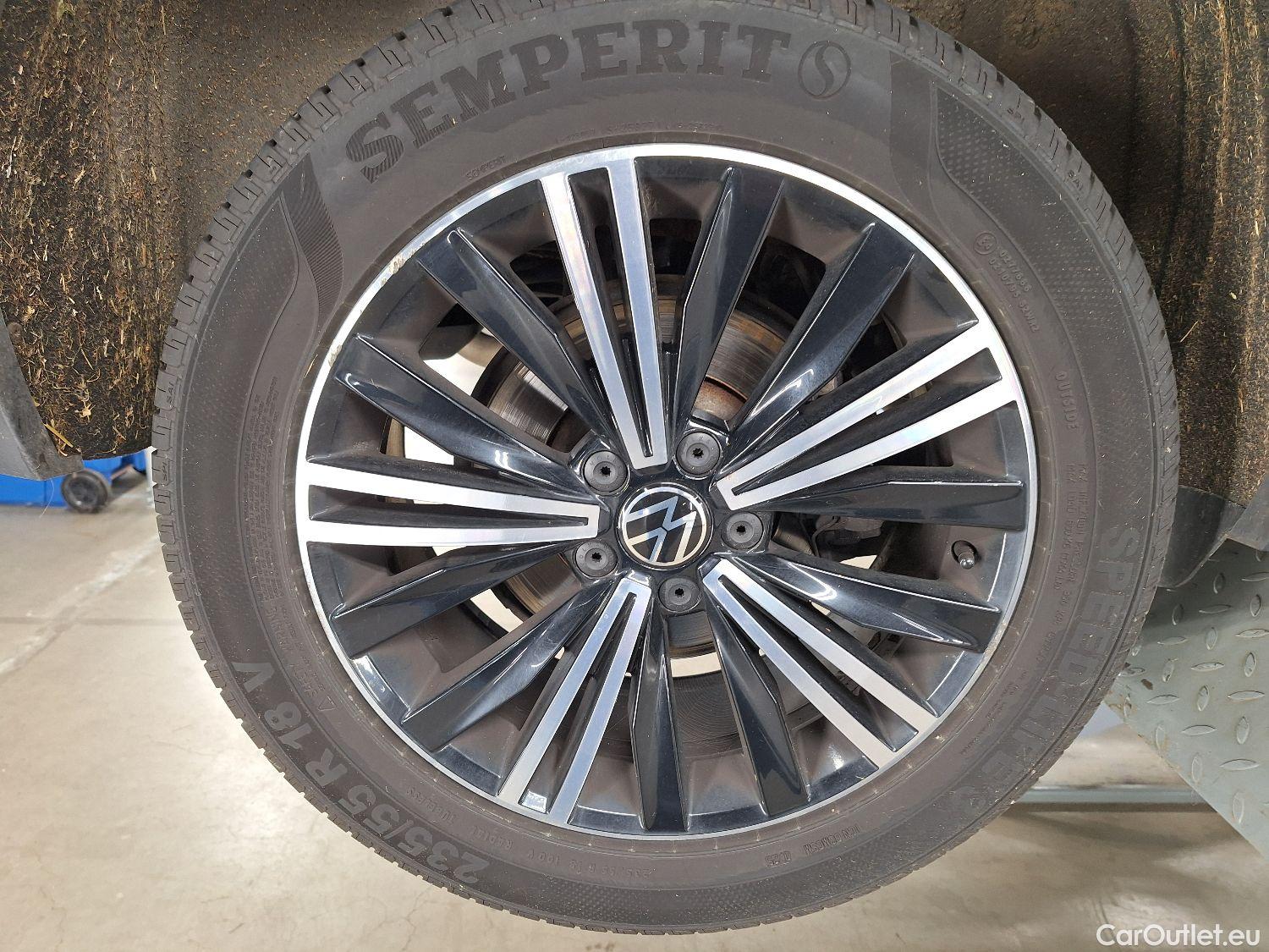  Volkswagen  Tiguan VW,  FL'20, Volkswagen  2.0 TDI 110kW DSG Life 5d #1