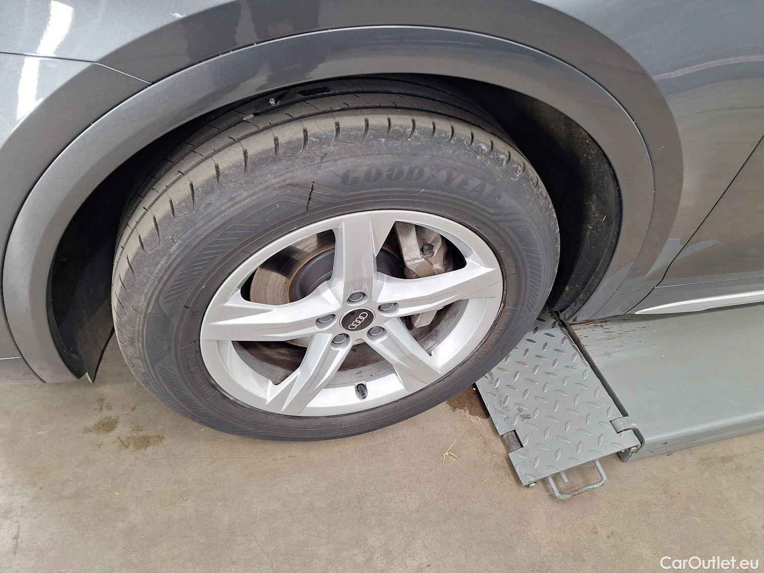  Audi  Q5 Audi,  FL'20, Audi  Business Edition S line 35 TDI S tronic 5d #27