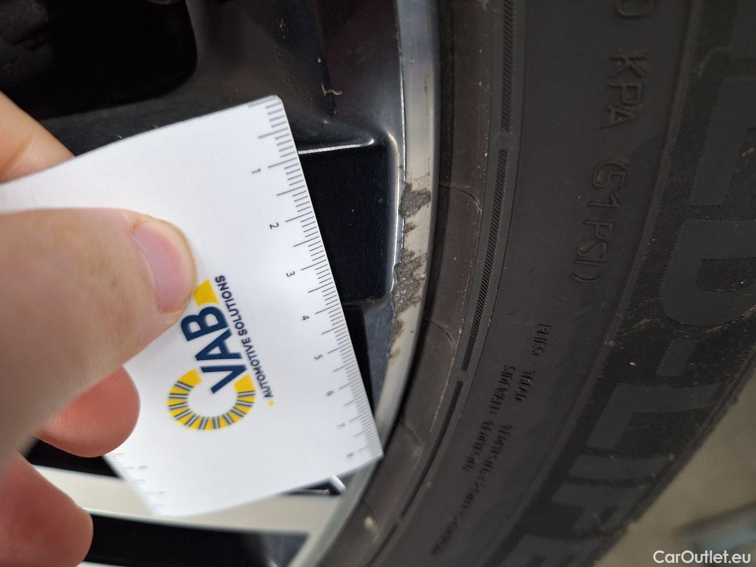  Volkswagen  Tiguan VW,  FL'20, Volkswagen  2.0 TDI 110kW DSG Life 5d #3