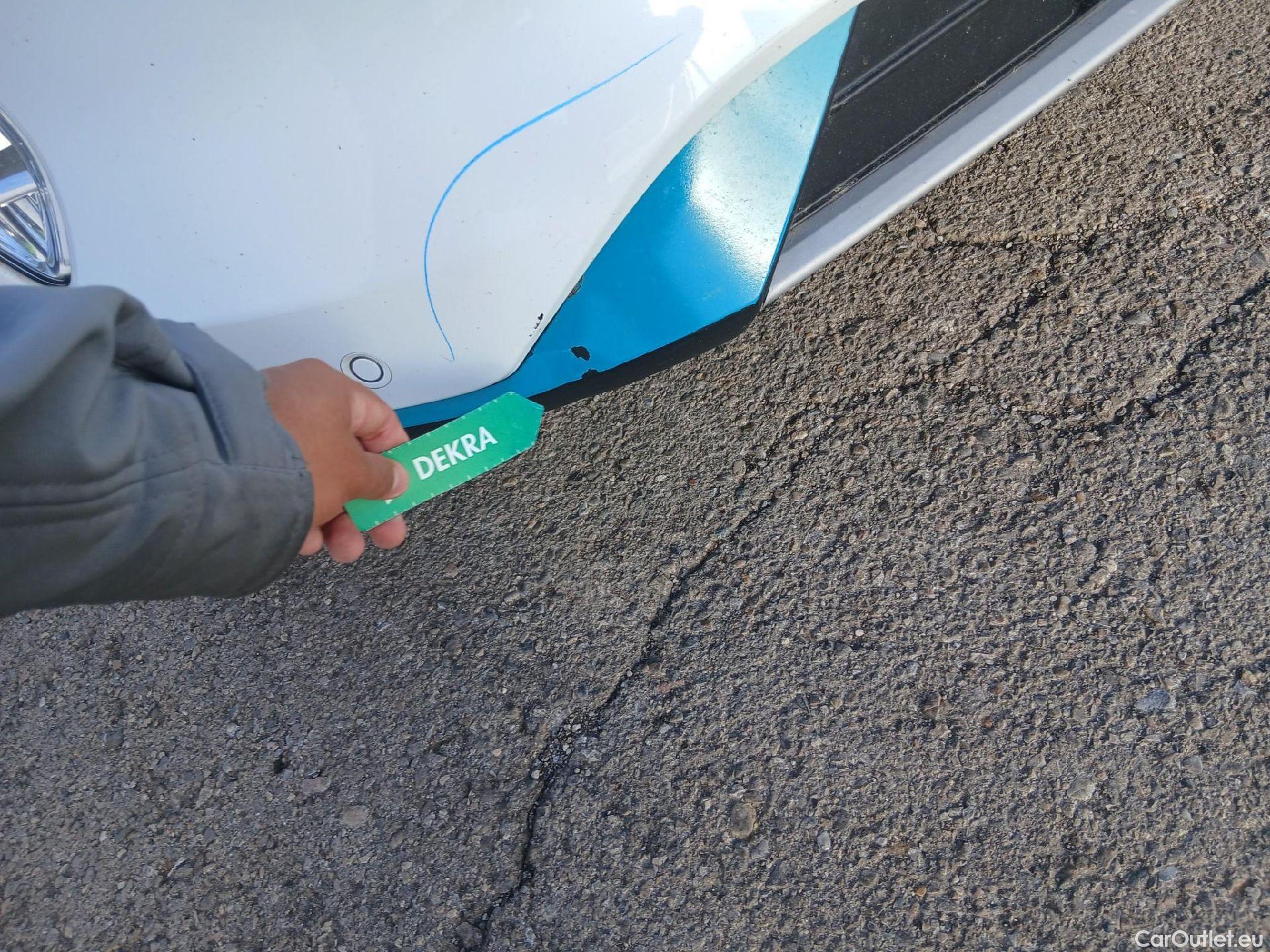  Ford  Kuga FORD  / 2019 / 5P / todoterreno Titanium 2.5 Duratec PHEV 165kW Auto #10