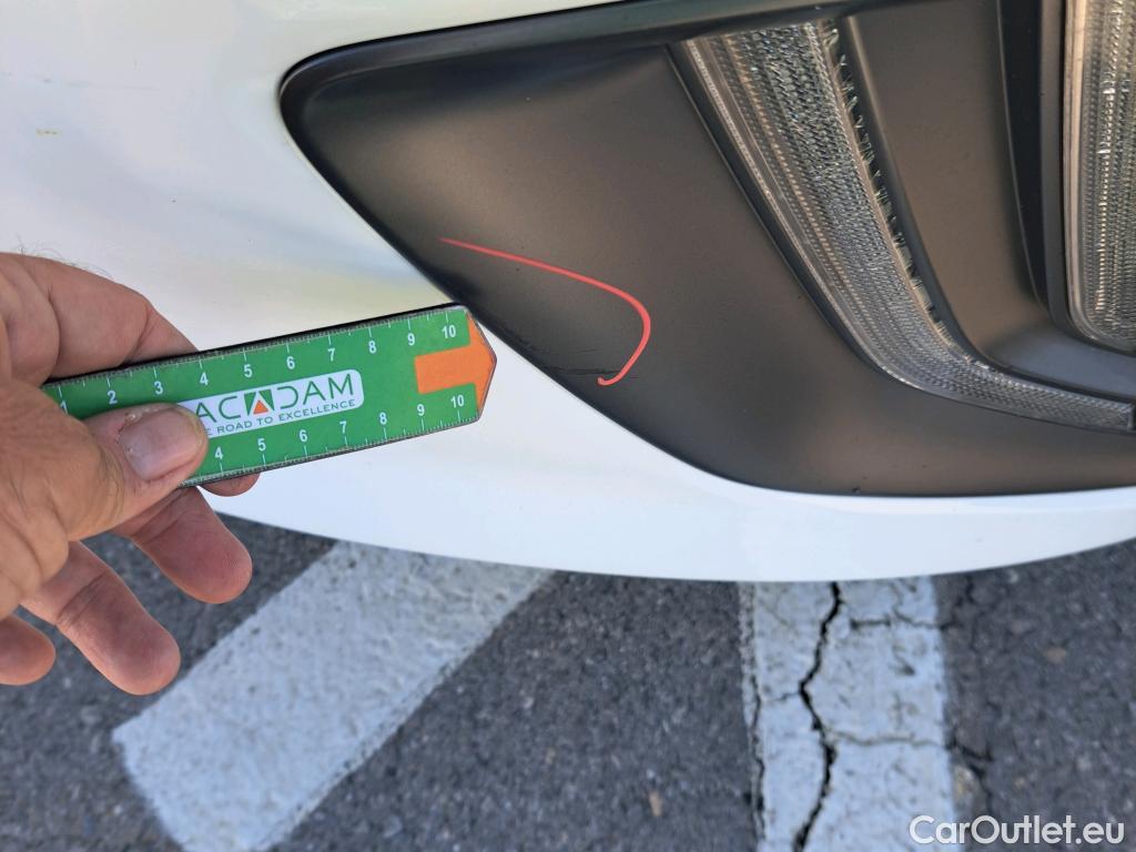  Hyundai   Ioniq HYUNDAI / 2019 / 5P / berlina con portón 1.6 GDI PHEV Klass DCT #42