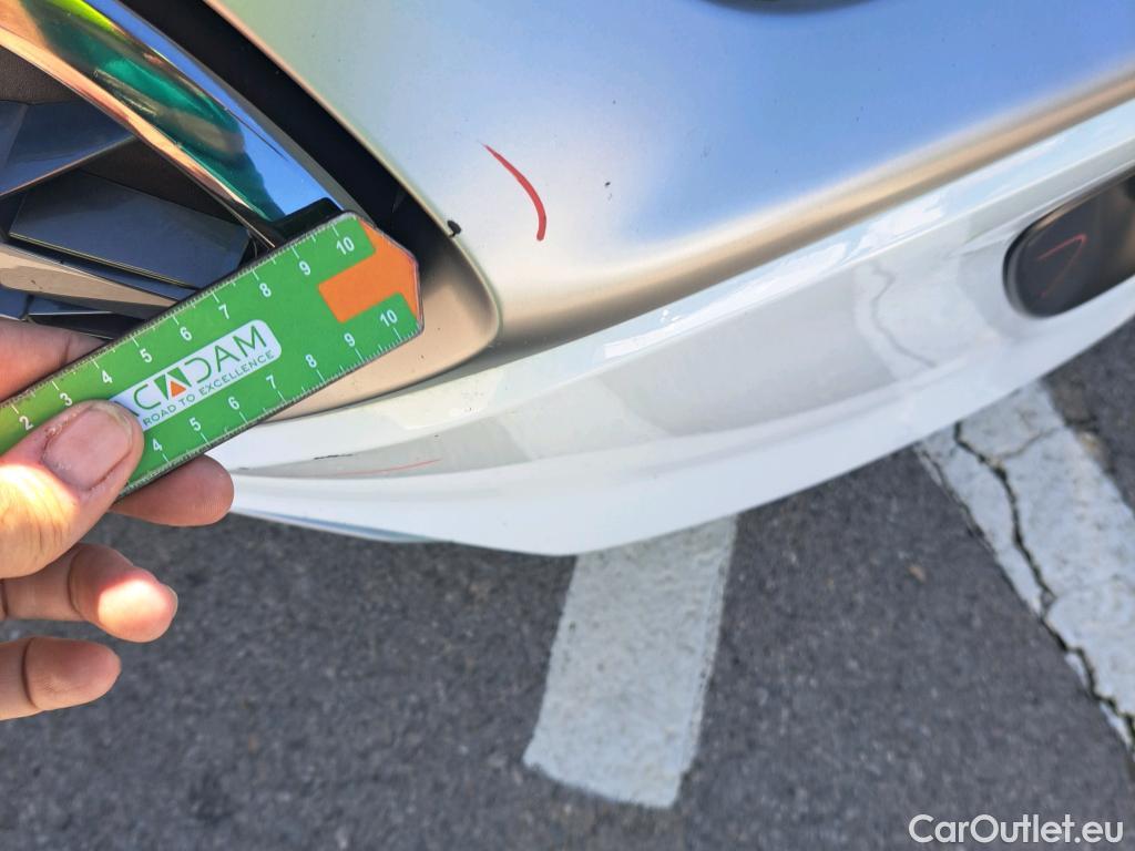  Hyundai   Ioniq HYUNDAI / 2019 / 5P / berlina con portón 1.6 GDI PHEV Klass DCT #46