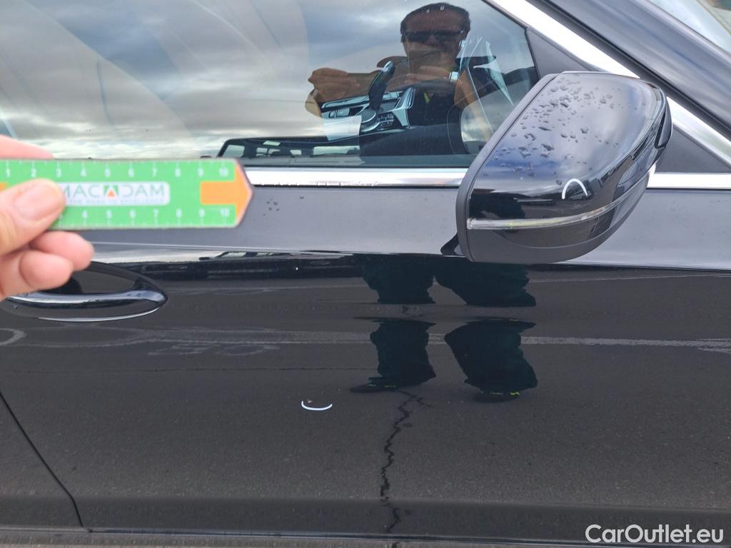  Bmw  Serie 5 BMW  / 2020 / 4P / sedán 520dA xDrive #17