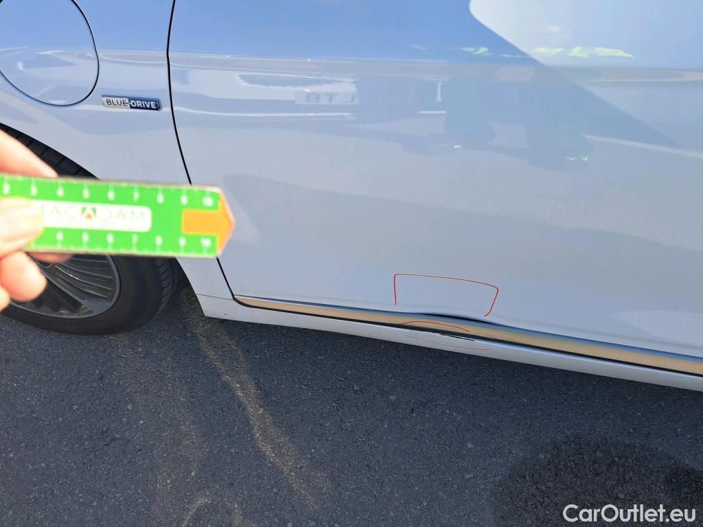  Hyundai   Ioniq HYUNDAI / 2019 / 5P / berlina con portón 1.6 GDI PHEV Klass DCT #39