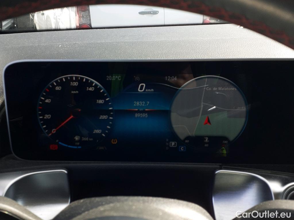  Mercedes  GLB MERCEDES-BENZ  / 2019 / 5P / todoterreno 2.0  200 D DCT 110KW (150CV) (AC) #24