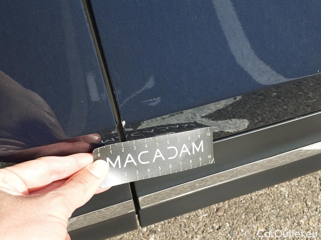  Mercedes  GLB MERCEDES-BENZ  / 2019 / 5P / todoterreno 2.0  200 D DCT 110KW (150CV) (AC) #7