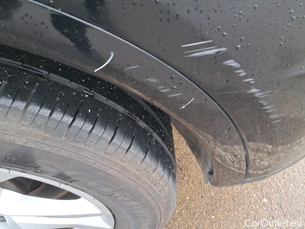  Audi  Q5 AUDI  / 2016 / 5P / todoterreno Design 35 TDI 120kW S tronic (AC) #16