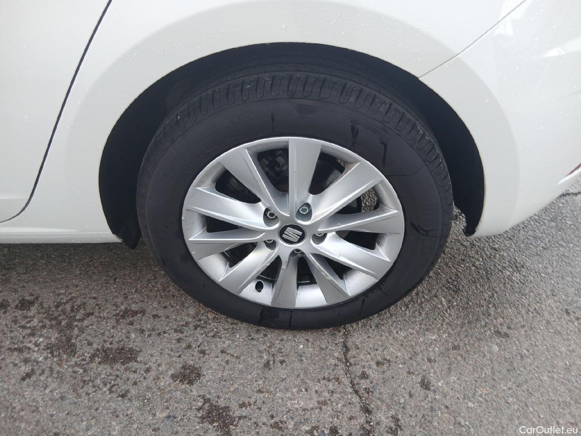  Seat  Leon SEAT León / 2016 / 5P / berlina con portón 2.0 TDI 110kW (150CV) St&Sp Style #17