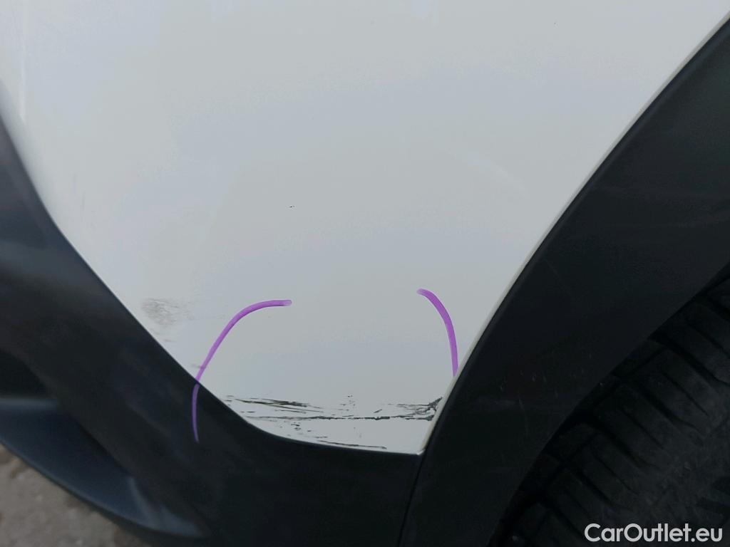  Peugeot  2008 PEUGEOT  / 2019 / 5P / todoterreno Allure Pack Puretech 130 S&S EAT8 (AC) #25