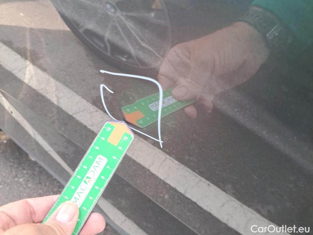  Nissan  Qashqai NISSAN  / 2021 / 5P / todoterreno DIG-T 116kW (158CV) mHEV Xtronic Acenta (AC) #2