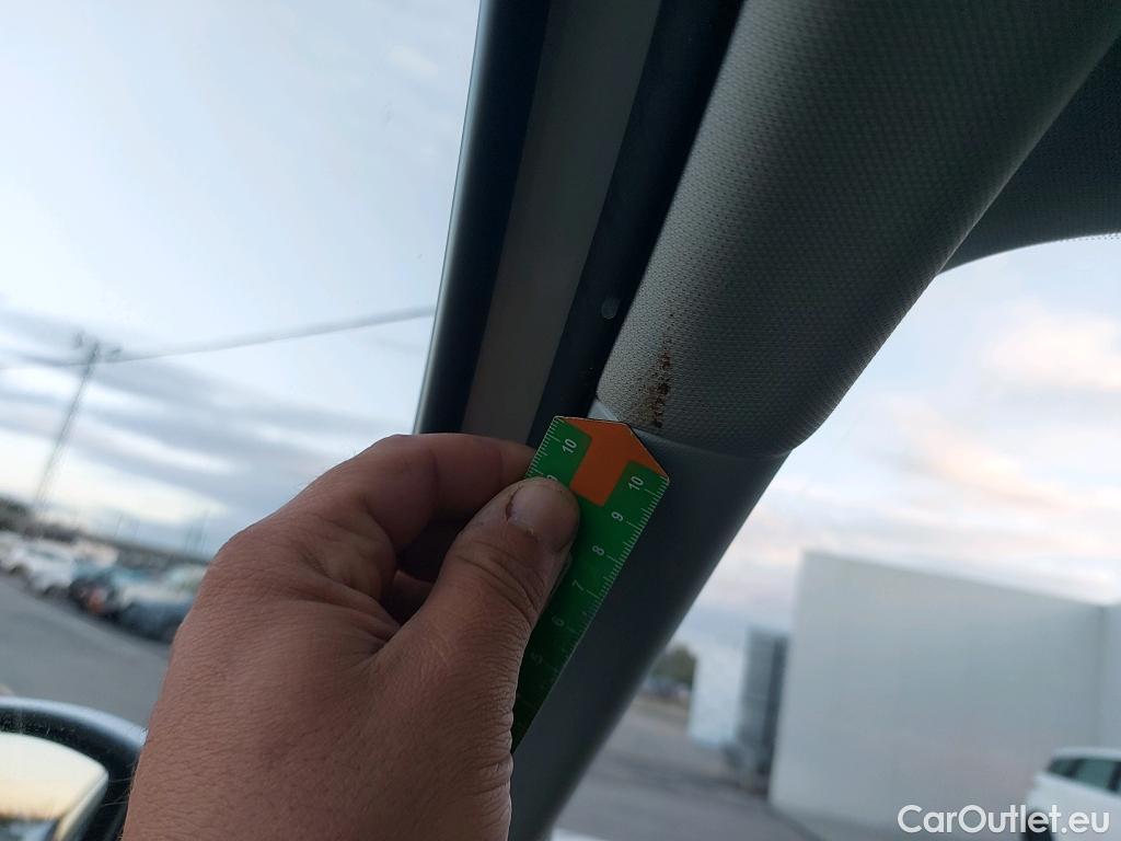  Peugeot  2008 PEUGEOT  / 2019 / 5P / todoterreno Allure Pack Puretech 130 S&S EAT8 (AC) #1