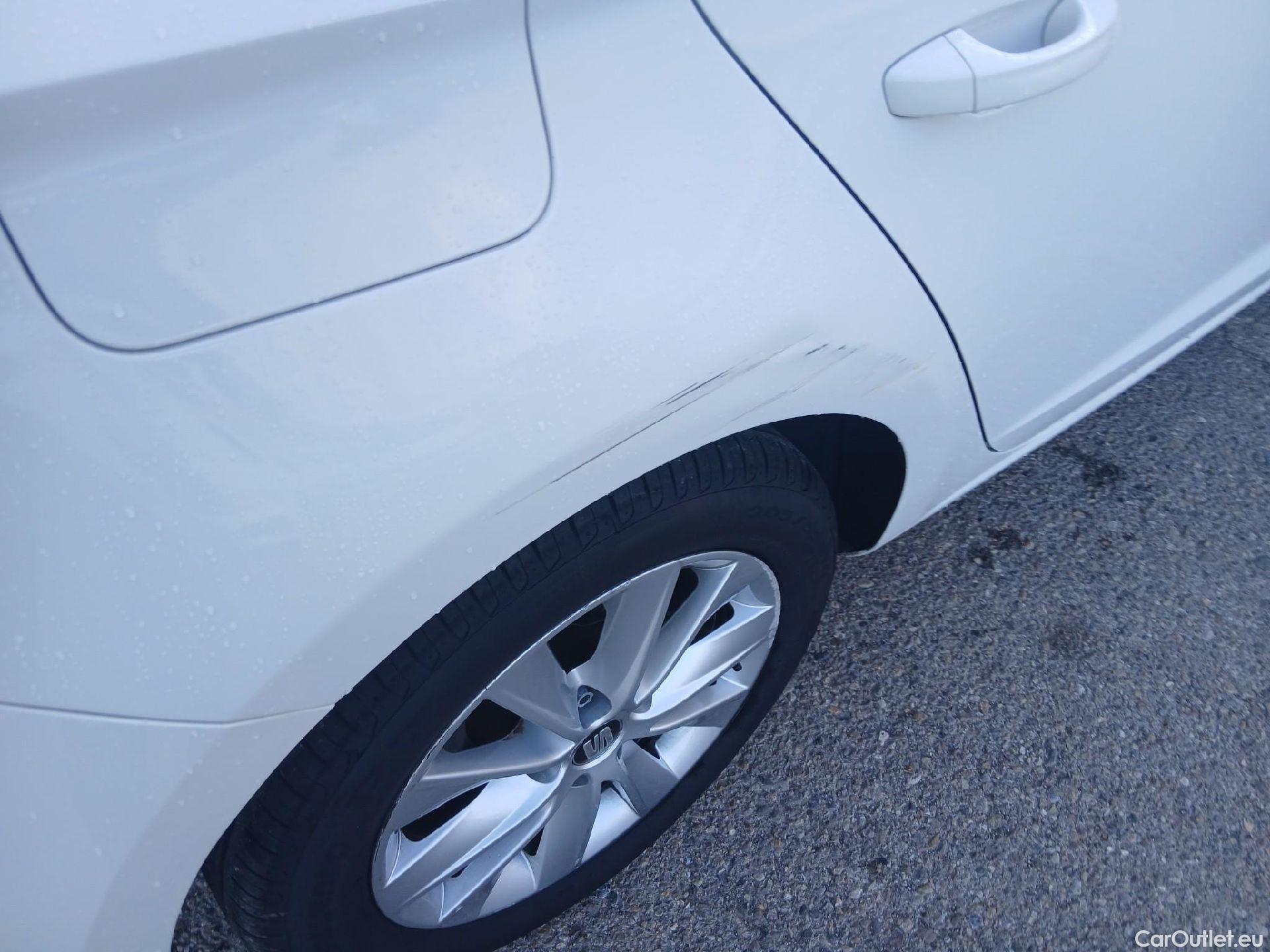  Seat  Leon SEAT León / 2016 / 5P / berlina con portón 2.0 TDI 110kW (150CV) St&Sp Style #24