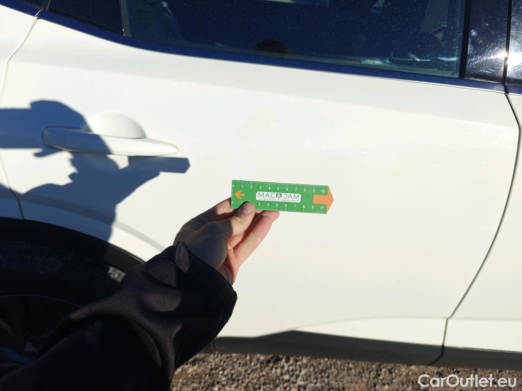  Nissan  Qashqai NISSAN  / 2021 / 5P / todoterreno DIG-T 103kW (140CV) mHEV 4x2 Acenta #36