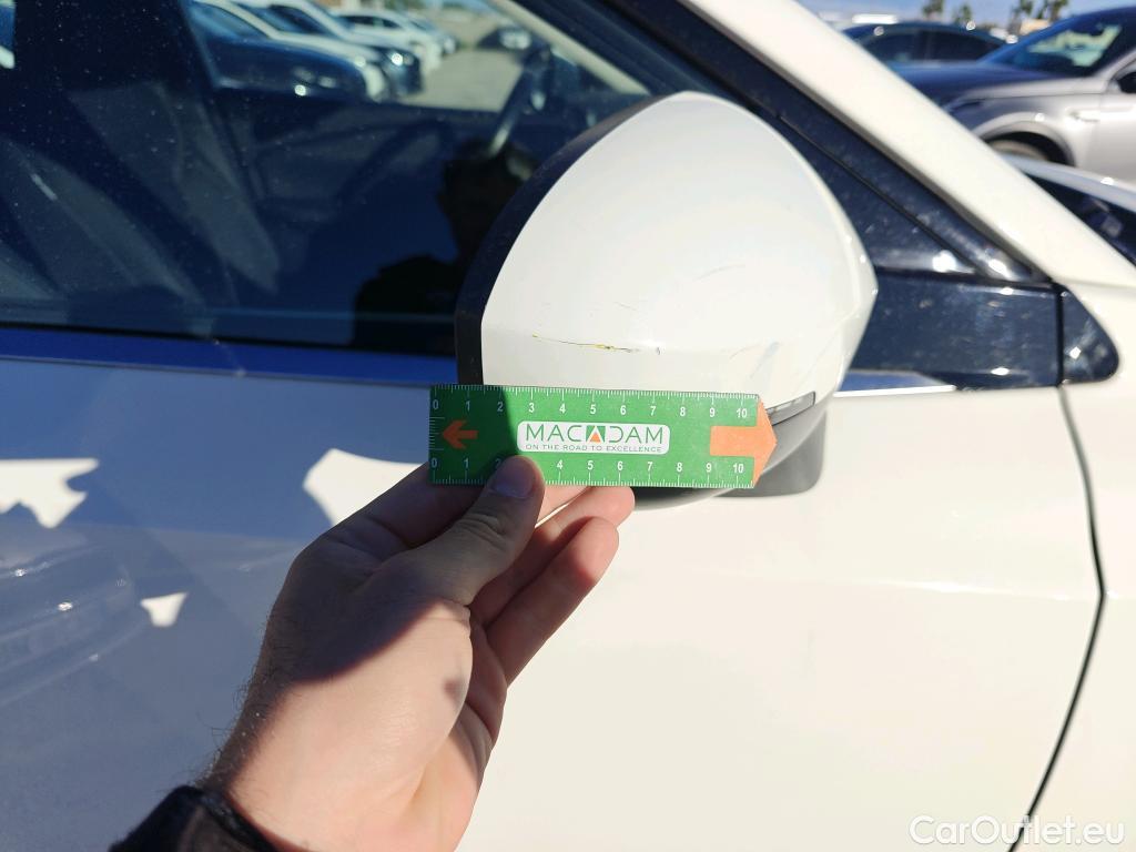  Nissan  Qashqai NISSAN  / 2021 / 5P / todoterreno DIG-T 103kW (140CV) mHEV 4x2 Acenta #23