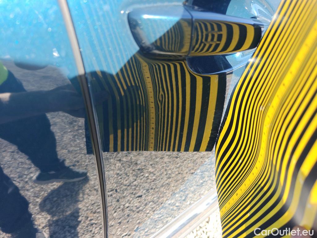  Peugeot  5008 PEUGEOT  / 2020 / 5P / todoterreno 1.5 BlueHDi 96kW S&S GT EAT8 #10