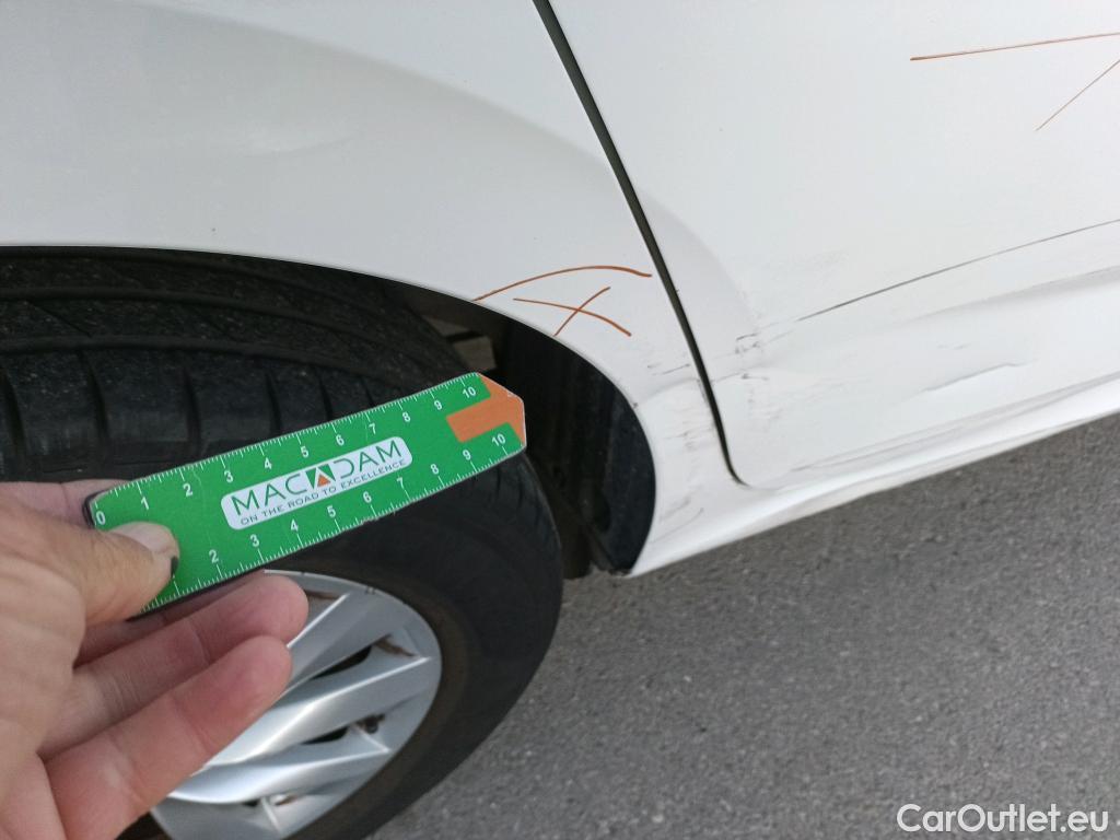  Skoda  KAMIQ SKODA  1.0 TSI 81kW (110CV) DSG Ambition (CX) #6