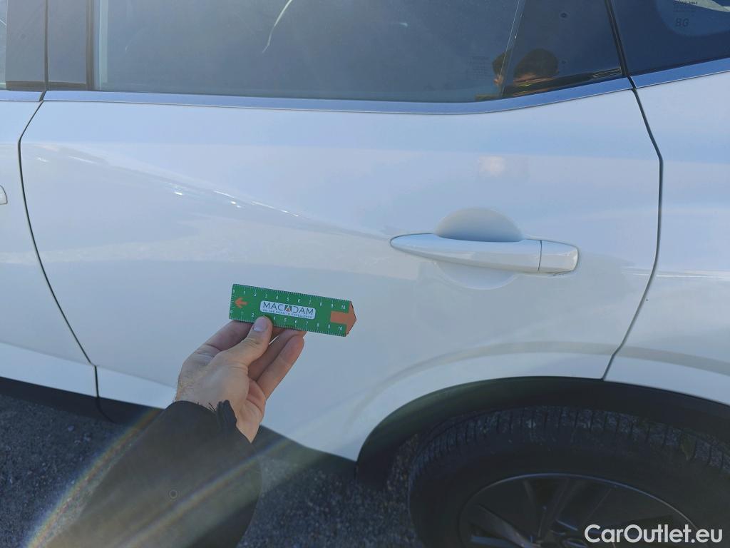  Nissan  Qashqai NISSAN  / 2021 / 5P / todoterreno DIG-T 103kW (140CV) mHEV 4x2 Acenta #29