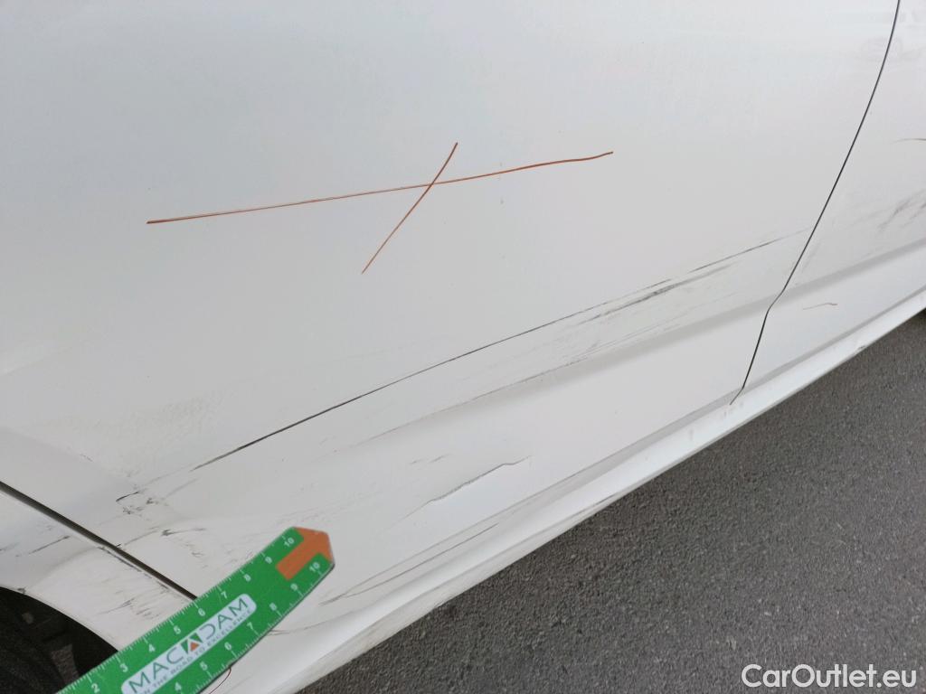  Skoda  KAMIQ SKODA  1.0 TSI 81kW (110CV) DSG Ambition (CX) #2