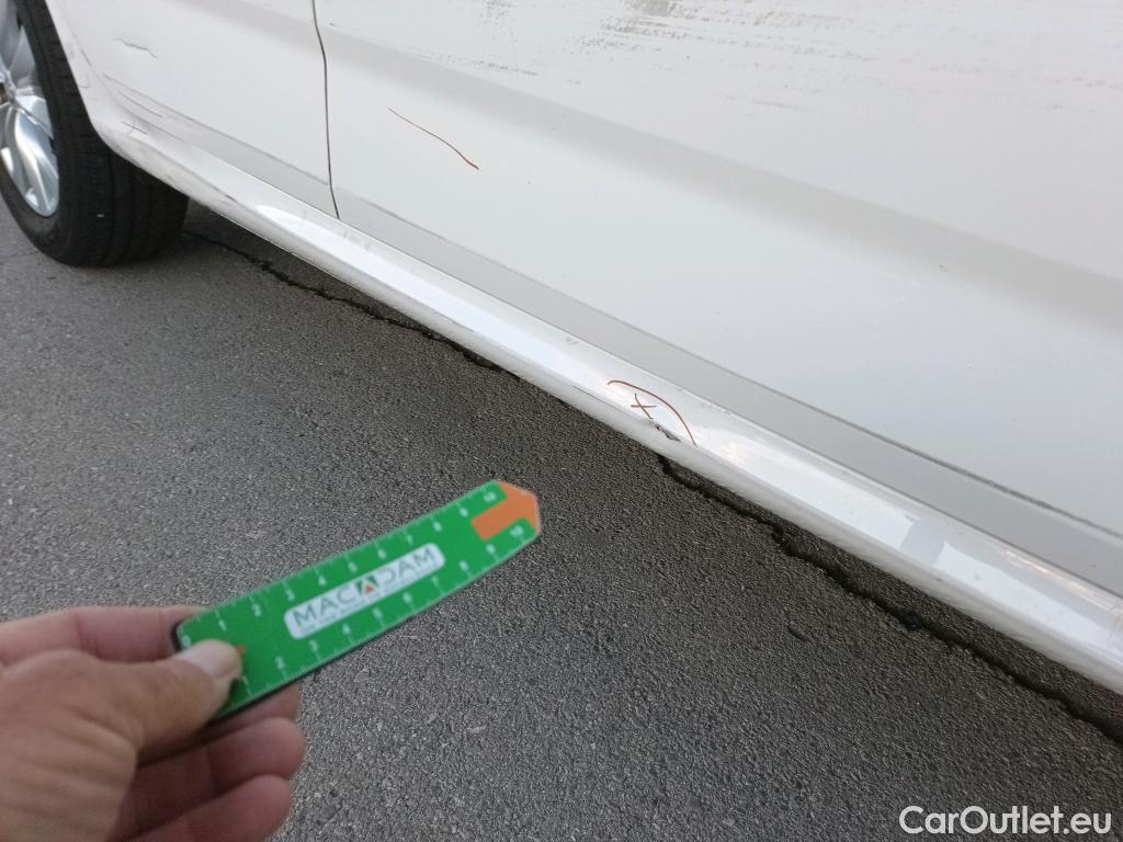  Skoda  KAMIQ SKODA  1.0 TSI 81kW (110CV) DSG Ambition (CX) #3