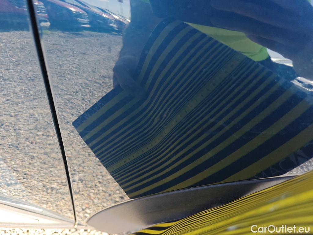  Peugeot  5008 PEUGEOT  / 2020 / 5P / todoterreno 1.5 BlueHDi 96kW S&S GT EAT8 #15