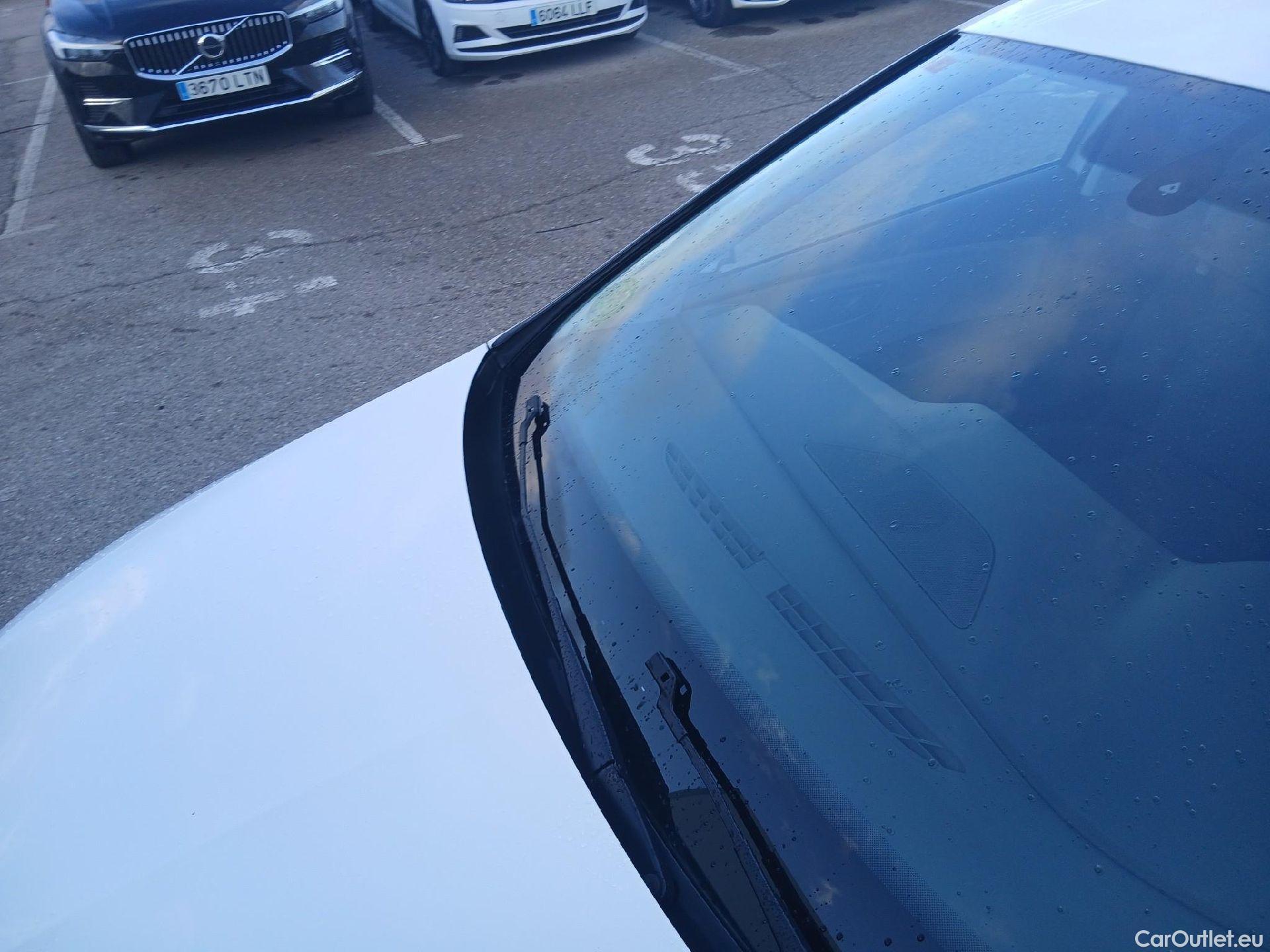  Seat  Leon SEAT León / 2016 / 5P / berlina con portón 2.0 TDI 110kW (150CV) St&Sp Style #2