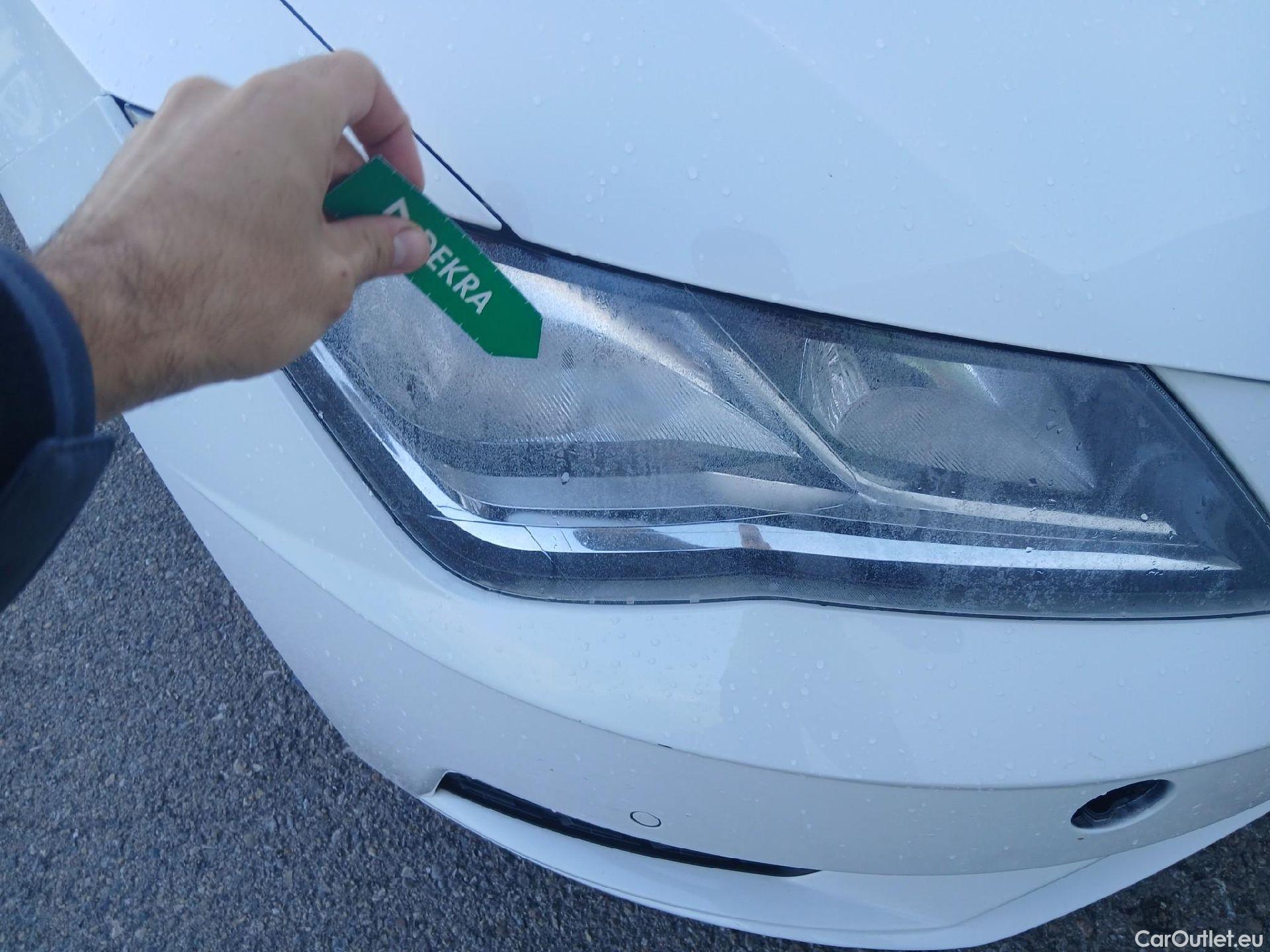  Seat  Leon SEAT León / 2016 / 5P / berlina con portón 2.0 TDI 110kW (150CV) St&Sp Style #4