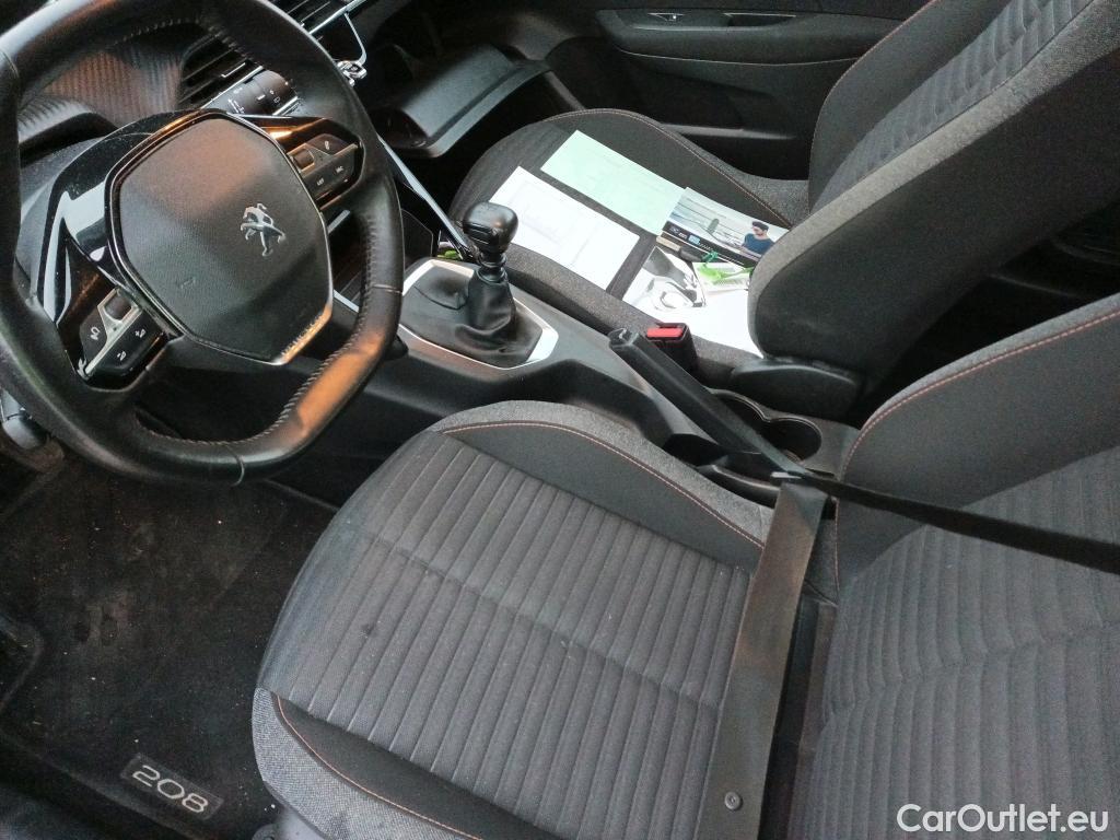  Peugeot  208 PEUGEOT  / 2019 / 5P / berlina con portón PureTech 73kW (100CV) Active #6